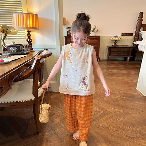 栀了成长记女童绣花T恤