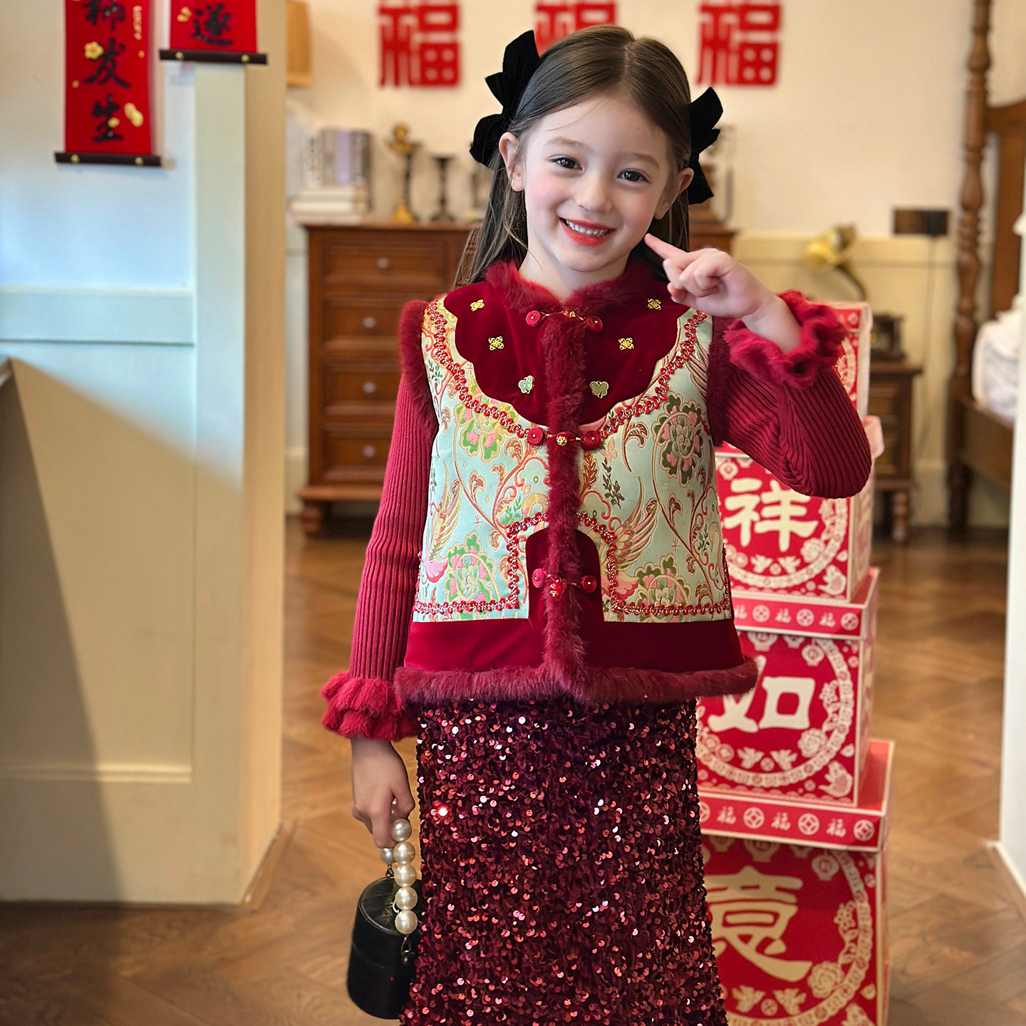 栀了成长记童装女童红色唐装上衣2025冬季儿童国风拜年服夹棉马甲,童装/婴儿装/亲子装,唐装,淘宝优惠券,粉丝福利购,淘宝优惠卷