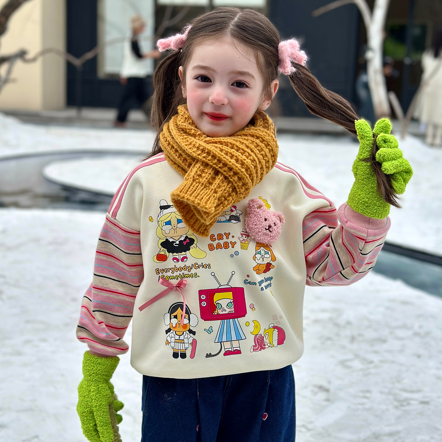 栀了成长记女童冬季卡通加绒卫衣