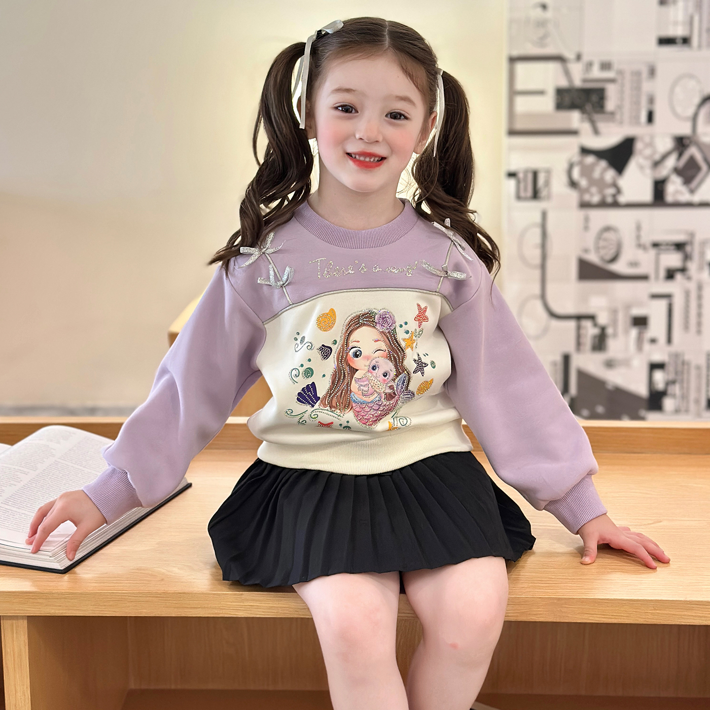 栀了成长记女童秋季圆领可爱卫衣