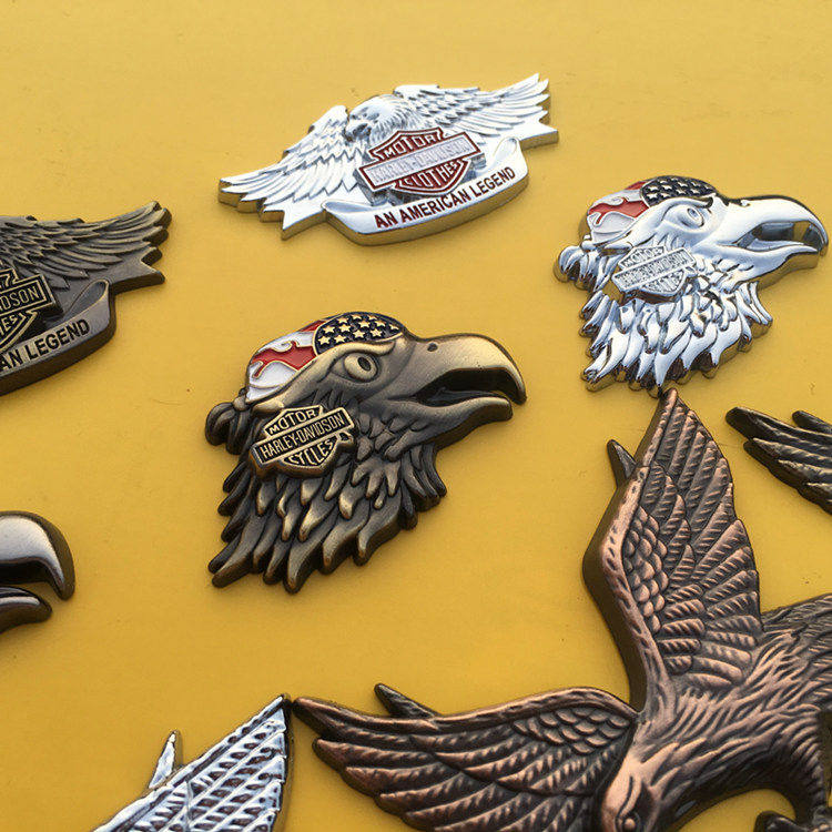 适用哈雷金属标摩托车贴纸个性复古骷髅头油箱排气装饰贴花遮划痕