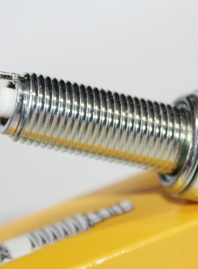 NGK火花塞适用本田60匹DF60A BPF60A BFP60A船外机对应LMAR6C-9