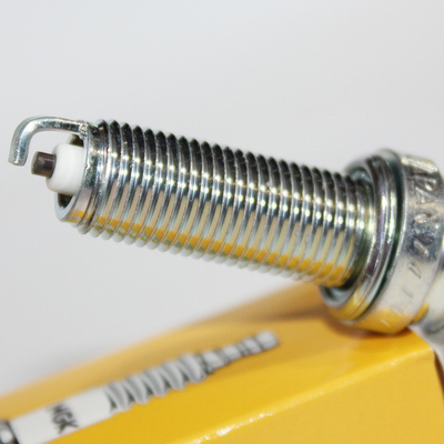 本田四冲程60匹三缸火花塞NGK