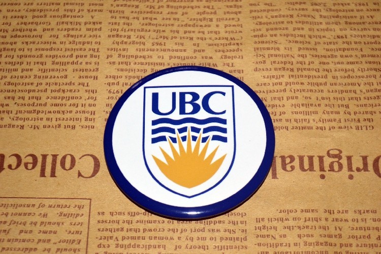 文化周边 大不列颠哥伦比亚大学 徽章胸章胸针冰箱贴可定制贴纸,模玩/动漫/周边/娃圈三坑/桌游,文化/体育周边,淘宝优惠券,粉丝福利购,淘宝优惠卷