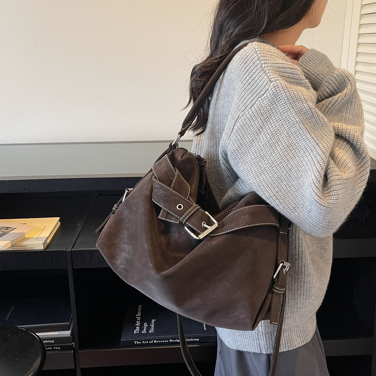 松弛感磨砂大容量包包女通勤单肩