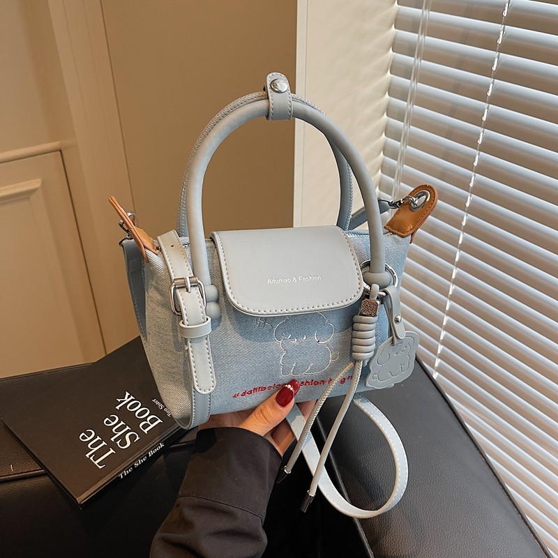 轻奢大众斜挎包时尚手提小拎包