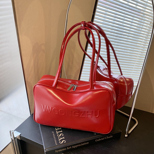 红色结婚包包女款 百搭单肩腋下托特包 大容量轻奢小众手提新娘时尚