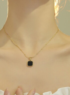 通体钛钢  高冷气质黑色方块项链ins感小众配饰简约网红轻奢