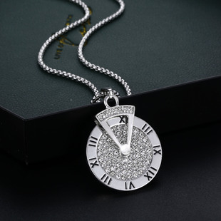 欧美宇宙星辰 潮人个性时来运转圆盘 三角形时针男女钛钢镶钻项链
