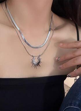东菊双层叠戴太阳花项链不掉色钛钢男女轻奢小众设计感情侣锁骨链