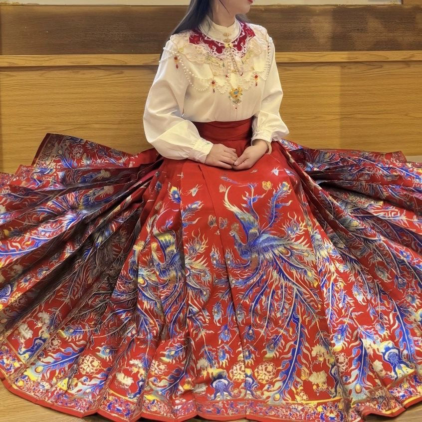 原创[凰还巢]点翠织金妆化马面汉服半身裙