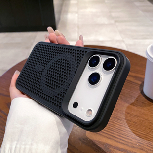 适用于苹果17promax手机壳散热网孔iPhone16磁吸保护套高级感15plus超薄防摔14透气13PMX简约12外壳男女网红