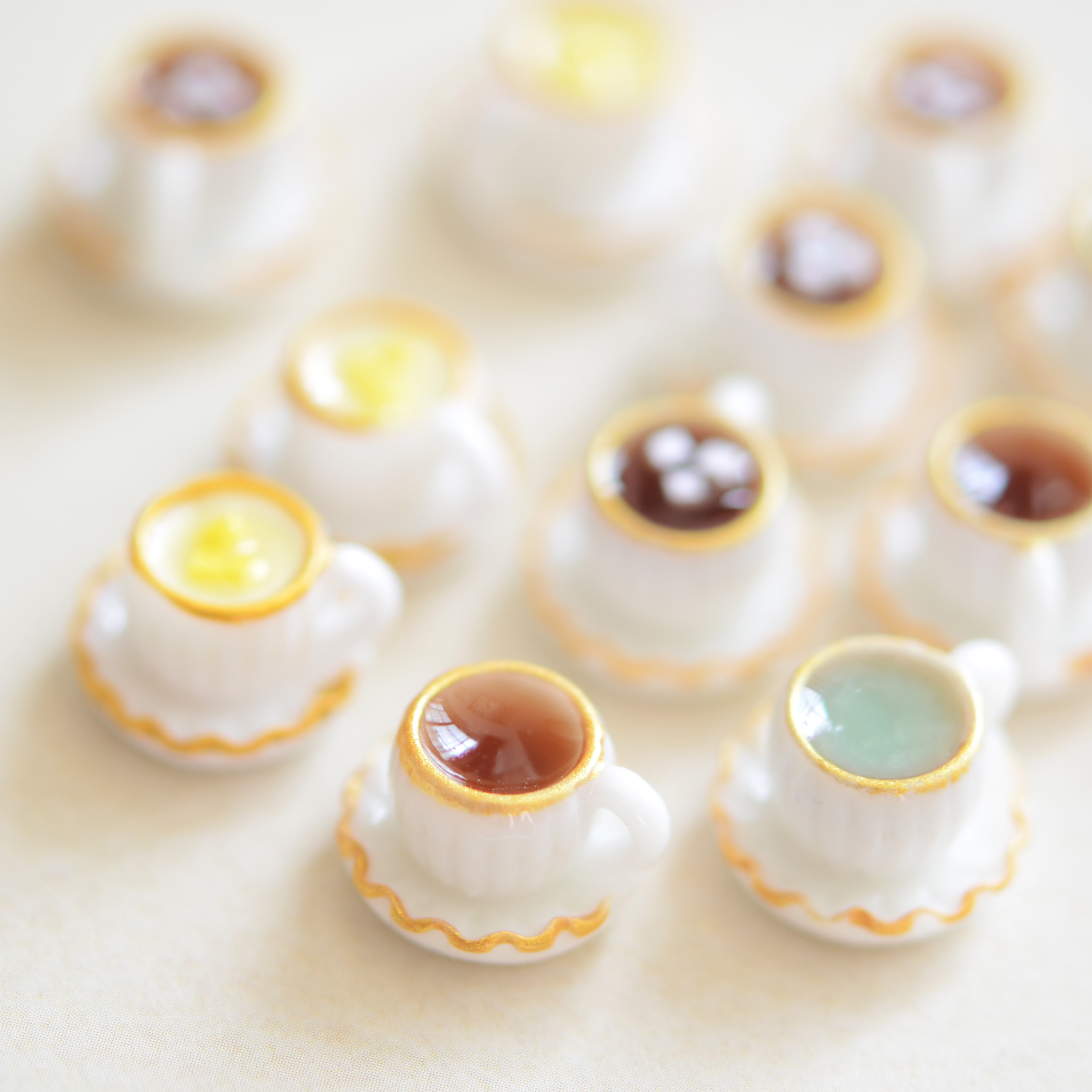 SW01 迷你白色金边咖啡杯盘 日系食玩树脂吊坠DIY手工材料配件1个