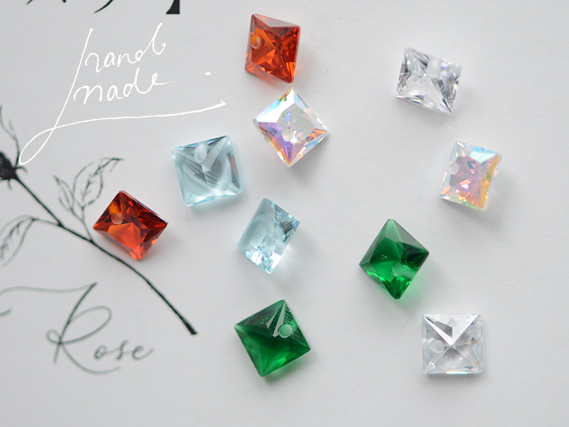 diy正方形锆石吊坠散珠