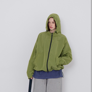 韩国代购大码女装2026靓丽冬装新款连帽拉链时尚松紧下摆薄外套特