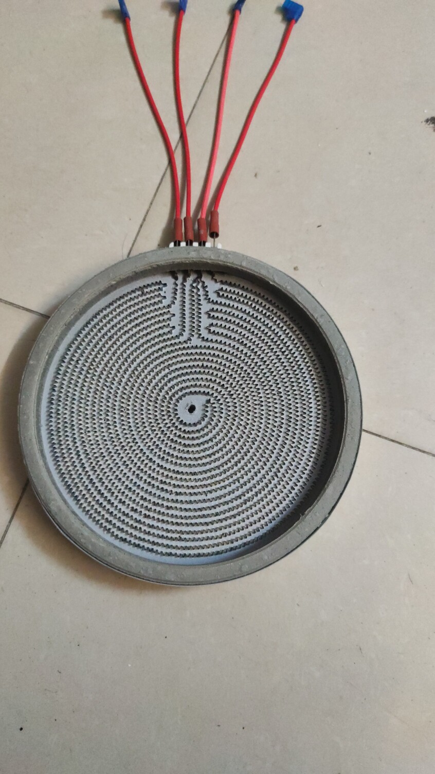 23CM发热盘3000W 230三环四插脚七环  二插三插底接线加热盘3500W