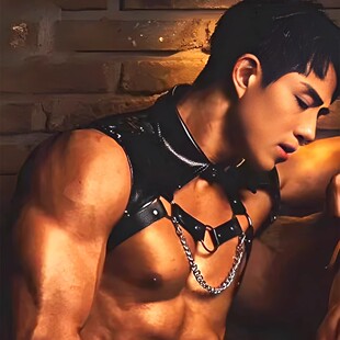 男士 黑色皮质肩带性感紧身背带夜店酒吧演出服饰可调节胸衣拍照潮