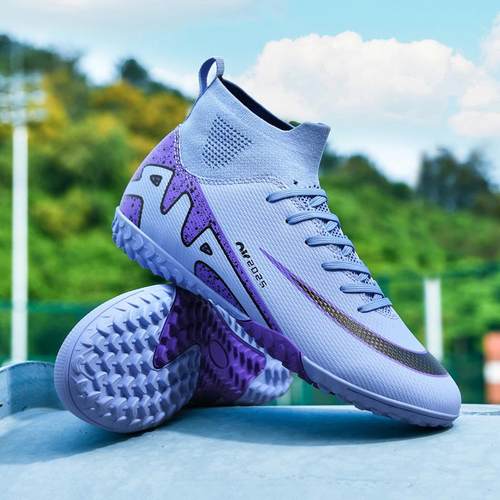 新款C罗刺客16足球鞋高帮男女款