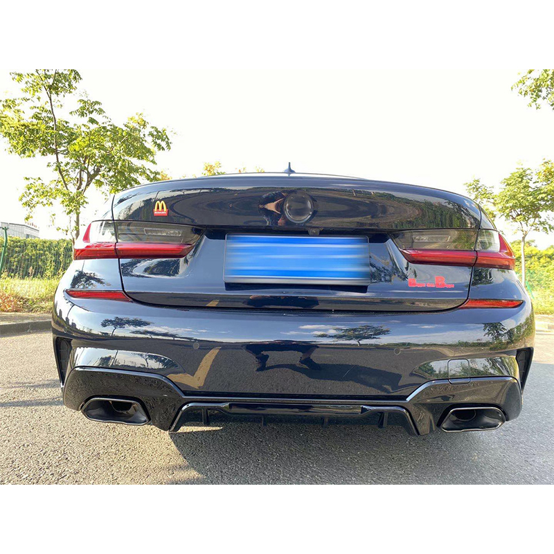 3系M运动版后唇尾喉M340竞技版