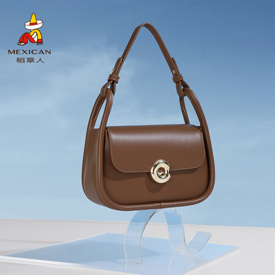 稻草人2026新款马鞍包女高级质感斜挎包复古单肩包百搭棕色手提包