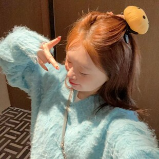 韩国 波拉家东大门高级定制秋 蓝色V领暖呼呼拉毛毛衣