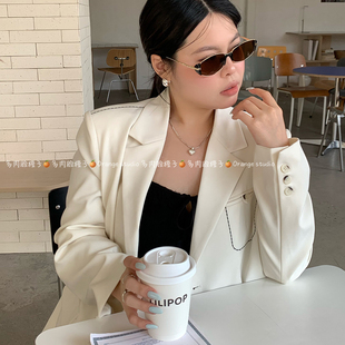 复古摩登小棕镜茶色窄框女款墨镜2025新款金属方圆脸显瘦太阳眼镜