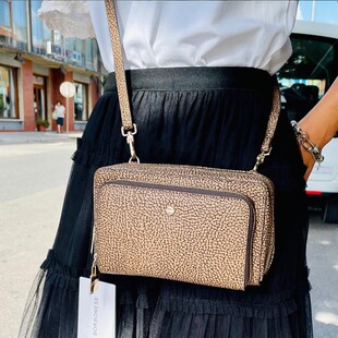 属于意大利的时髦感~~~斑鸠纹印花PVC多结构丰富夹层多用途斜挎包