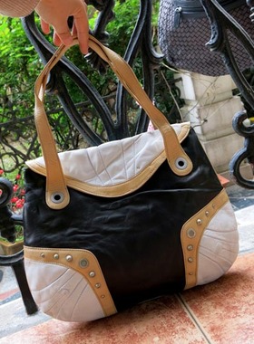 暇特：意大利FREEDOM FOR R&C撞色牛皮翻盖柳钉款手提包黑色原750