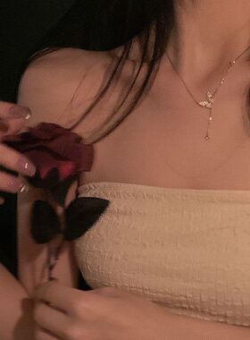 奢小众流苏珍珠2022女轻锁骨蝴蝶