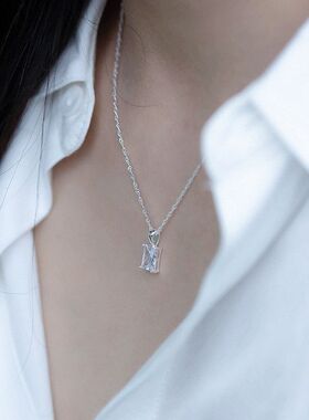 时尚气质锆石感设计锁骨颈方块