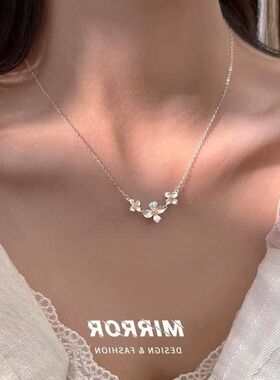 项链女小众新款简约链圣诞礼物高级感栀子花爆款锁骨配饰