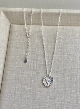 设计感女小众锆石链项链吊坠爱心