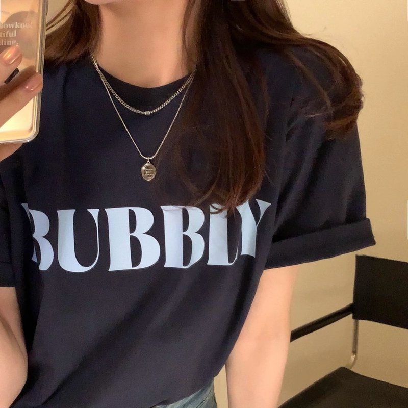 戴吊牌链2025女长项链个性层叠