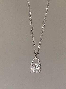 高级闪钻锁链2024气质项链设计