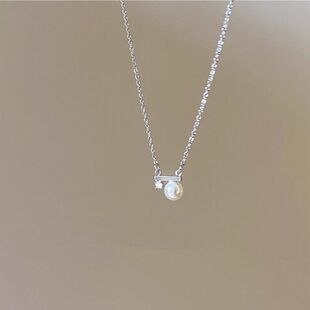 锁骨女轻奢新款颈气质链小平衡木链珍珠项链香风简约法式高颜值