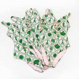 澳洲三角连体游泳衣女性感粉色V领交叉海底动物修身聚拢海滩度假