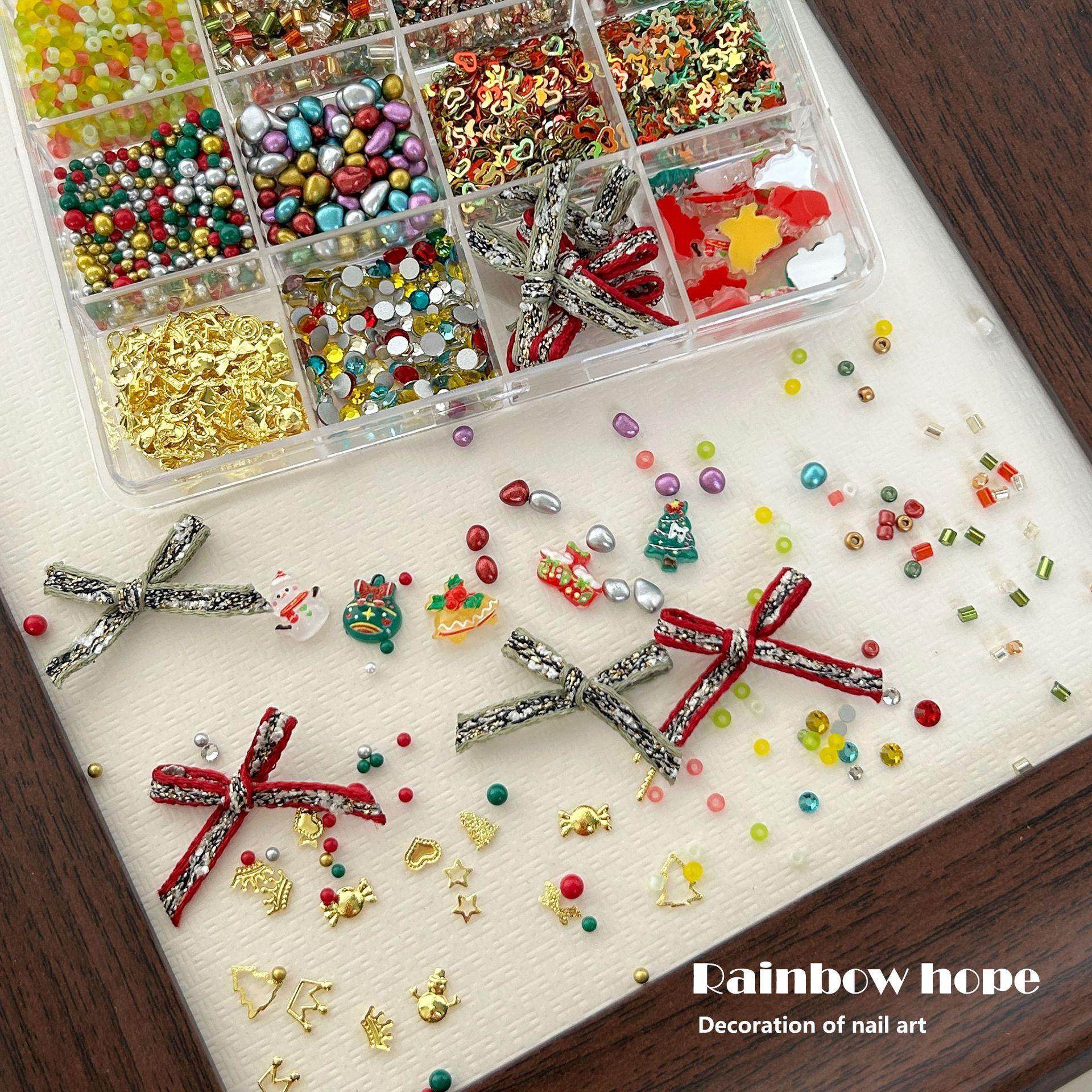 圣诞节DIY美甲素材套盒小红书爆款ins风美甲饰品手工穿戴甲材料包