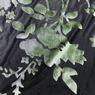 烂花绒面料 春夏旗袍上衣裙子 黑色薄针织底彩色丝绒花瓣剪花布料