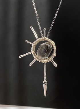 闪灵钻原石项链创意原创小众纯手工绕线吊坠挂坠锁骨链毛衣链