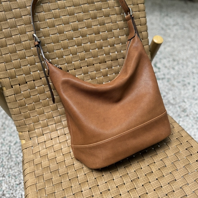 晕水机休闲包植鞣羊皮水桶包软皮