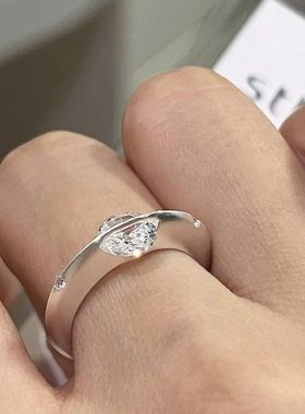 S925纯银行星爆闪锆石可转动戒指女小众设计高级感韩国ins风指环