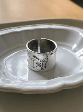 轻奢S925纯银酒鬼与自由宽版戒指女小众设计韩国简约ins可爱重工