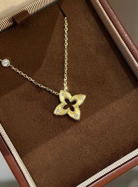 轻奢新款S925银金色四叶草项链金色花边镶钻小红书跨境款