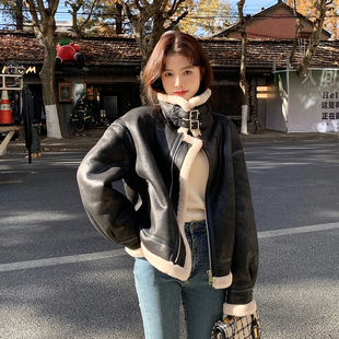 复古机车羊羔毛全羊毛皮毛一体皮草外套羊剪绒大衣女夹克短款冬新