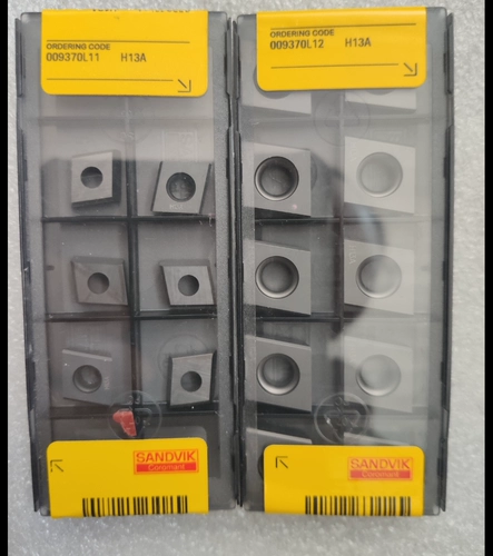 009370L11 H13A/009370L12 H13A