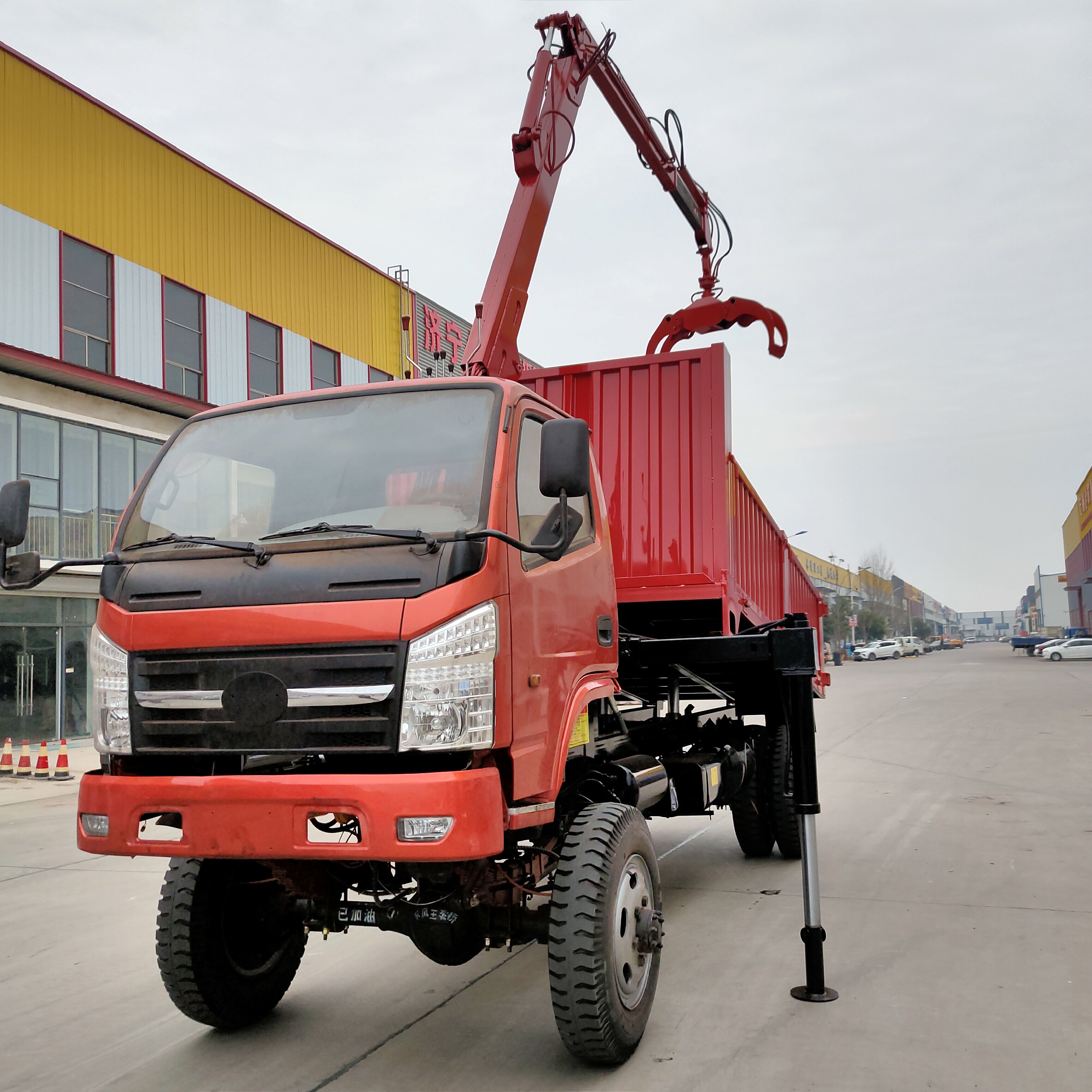 改装大马力随车抓木机360度旋转抓木机四不像厂家自制抓机可定制