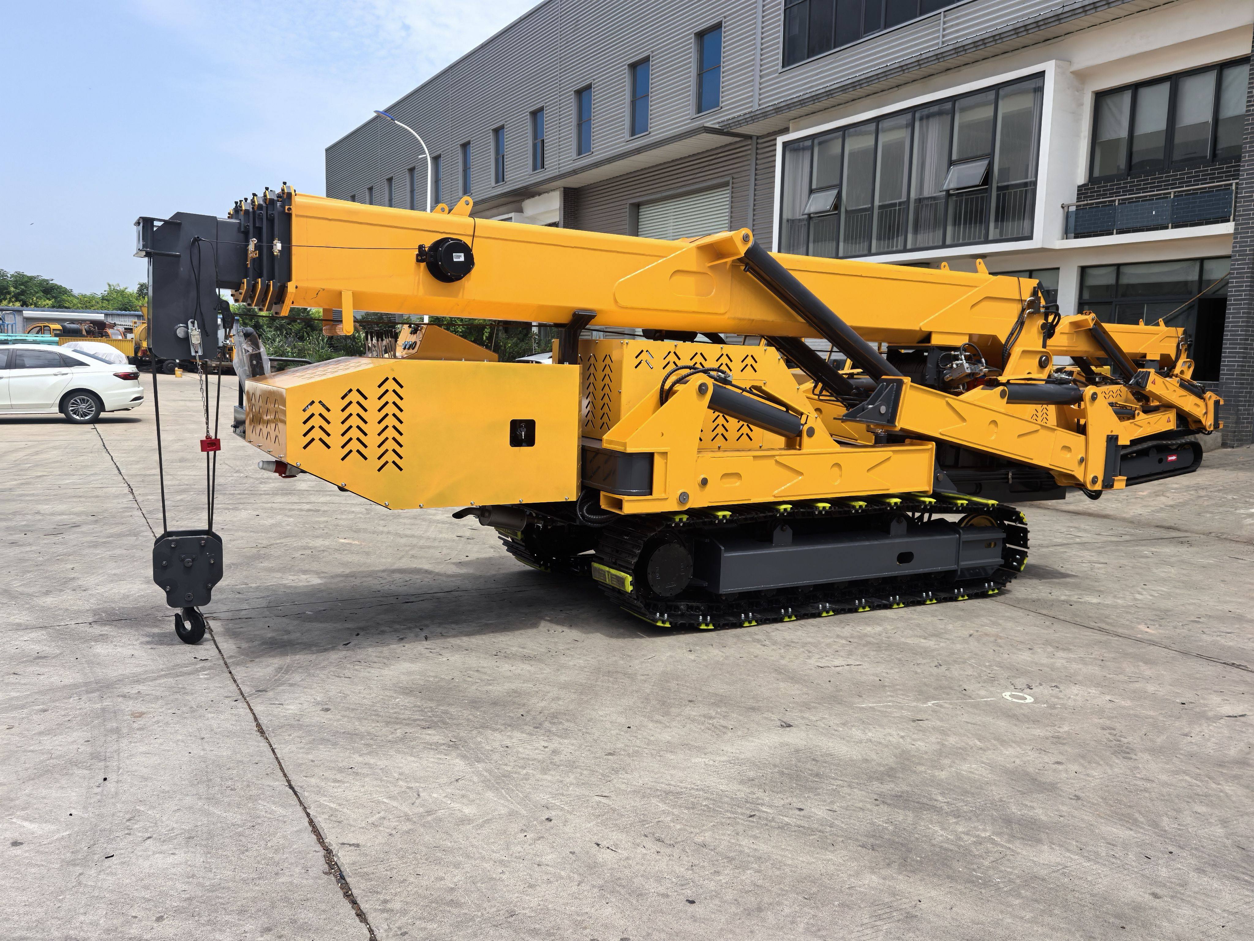 履带蜘蛛吊车起重机12吨自行走液压伸缩吊臂遥控移动式小吊机