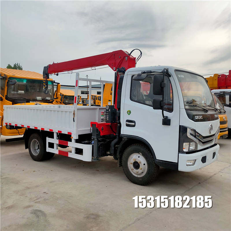 全国可上户蓝牌随车吊柴油运输车两驱液压伸缩臂吊车源头厂家直销