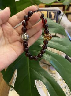 天然全净血珀设计款手串花珀葫芦银隔珠