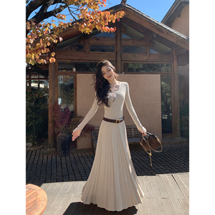 MULVAN 米白色高腰百褶针织半身裙女慵懒风垂感a字伞裙 Cozy随行